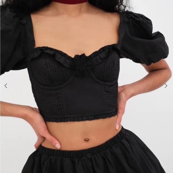 FOR LOVE & LEMONS maye crop top in black rose - Picture 3 of 13